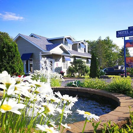 Motel Des Cedres Sherbrooke Eksteriør bilde
