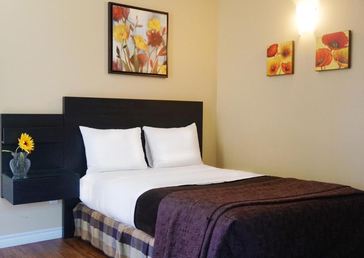 Motel Des Cedres Sherbrooke Eksteriør bilde
